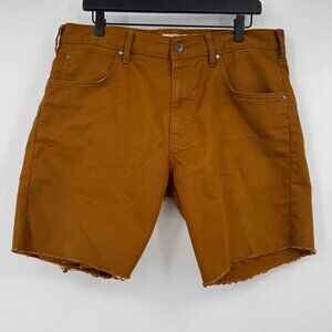 Patagonia men's size 36 were straight fit cut off raw hem worn in brown twill je